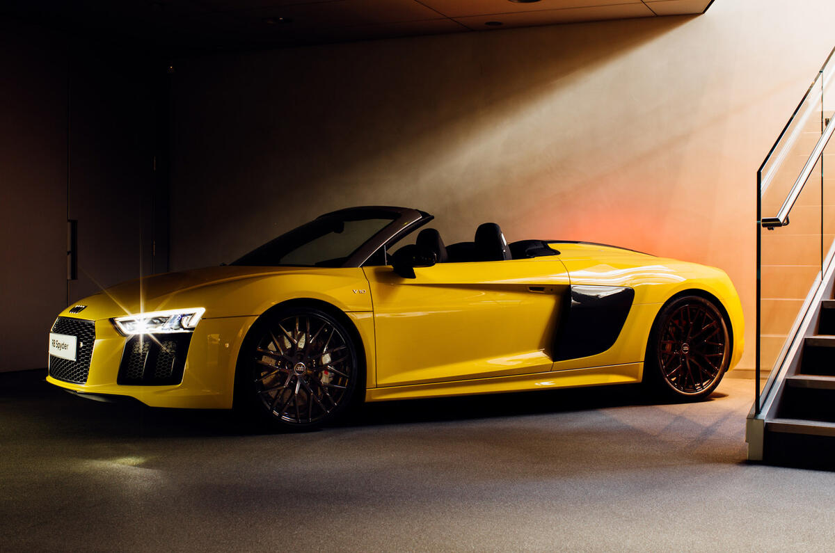 Audi r8 cabrio web 426