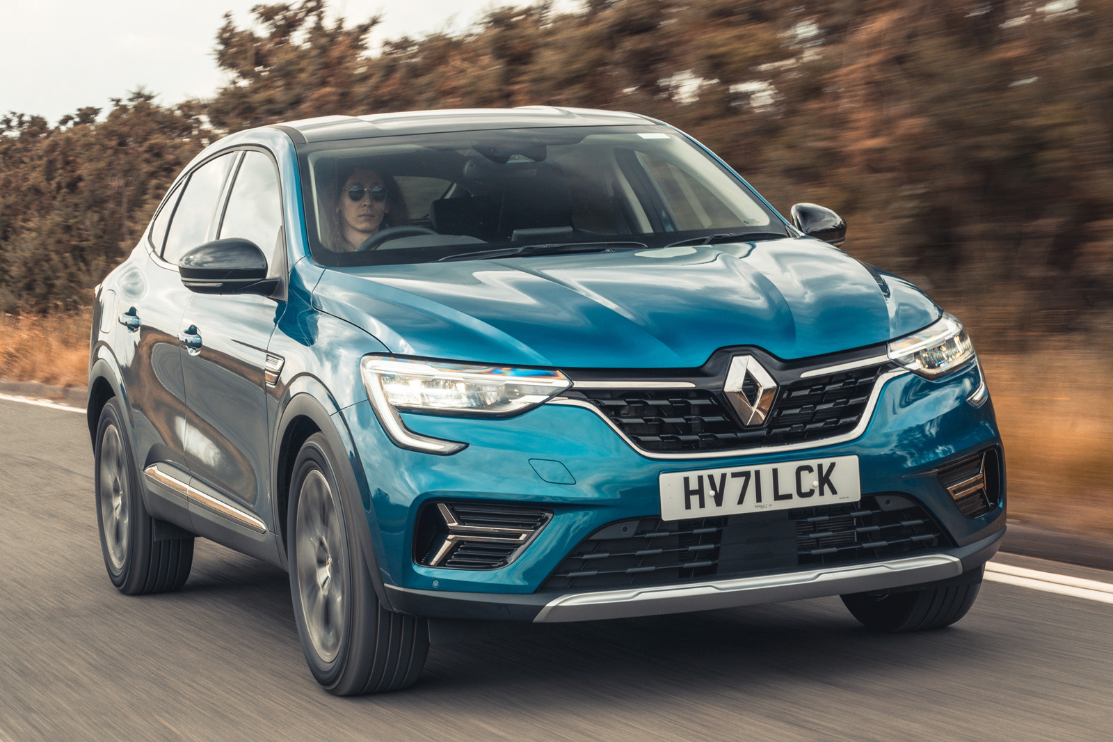 Renault Austral Lands In Europe With Hybrid Tech, Massive Dual Screen