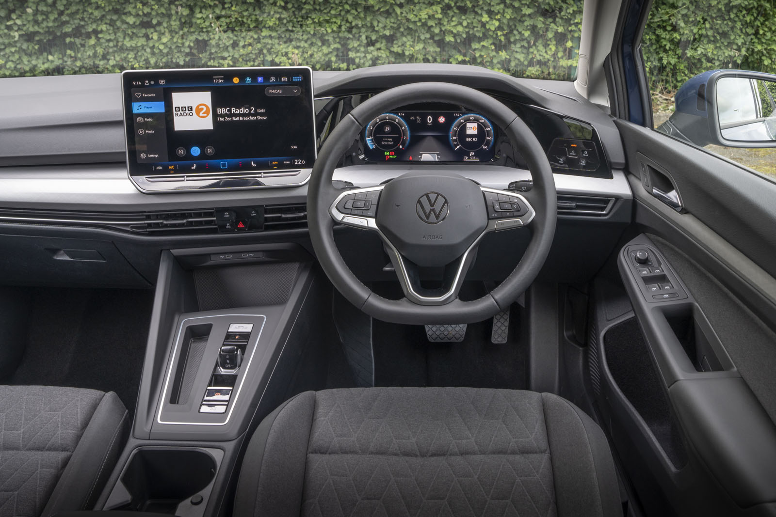 12 Volkswagen Golf Mk85 2024 review dashboard
