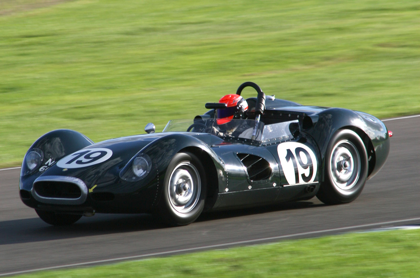 Goodwood Revival 2010 - pics | Autocar