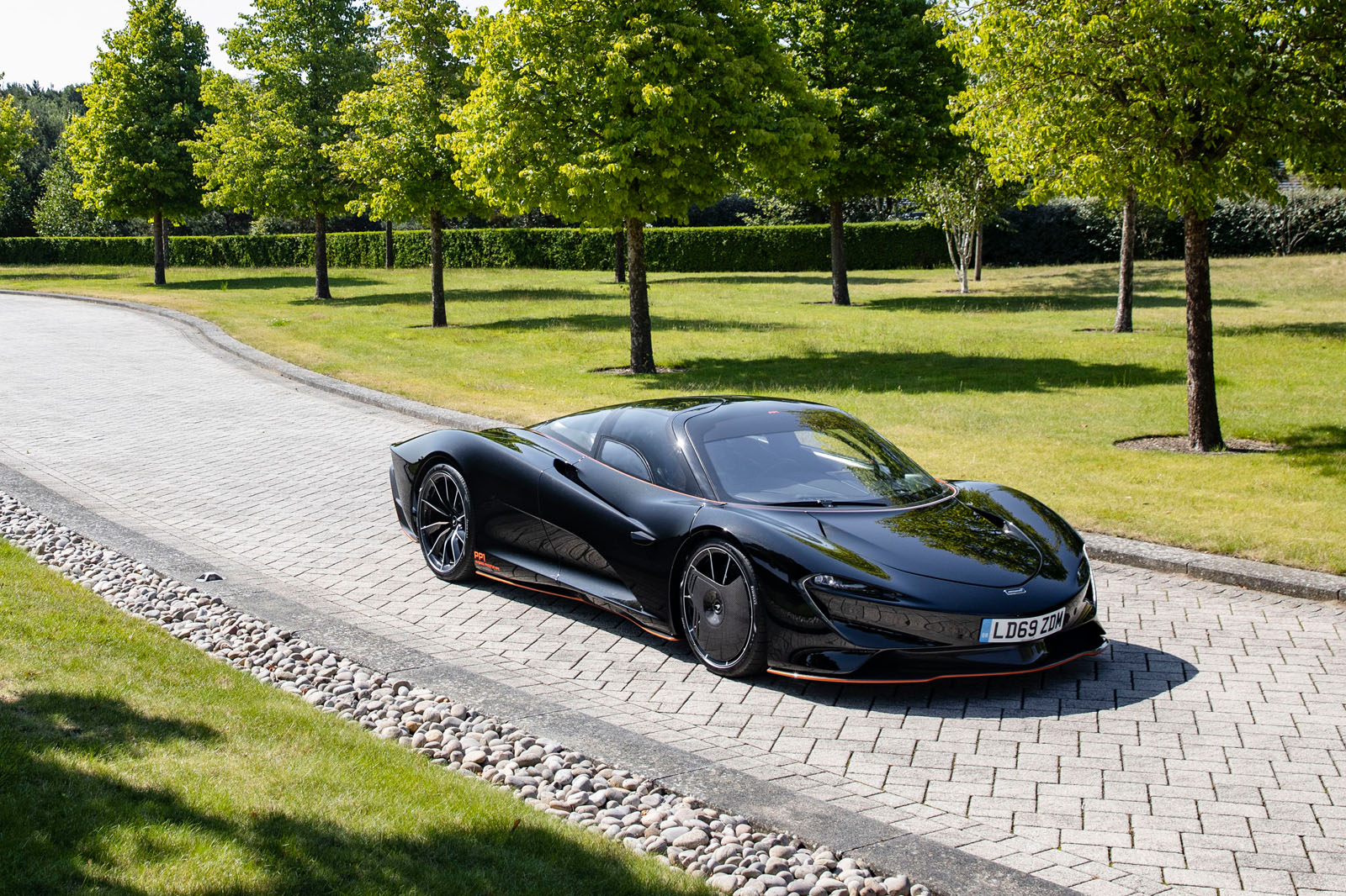 McLaren Speedtail 2020 UK first drive review - static front