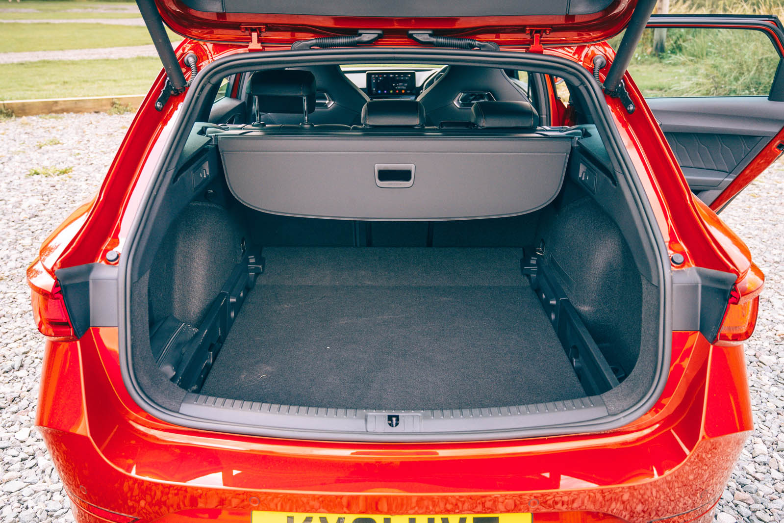 CUPRA Leon dimensions, boot space and electrification