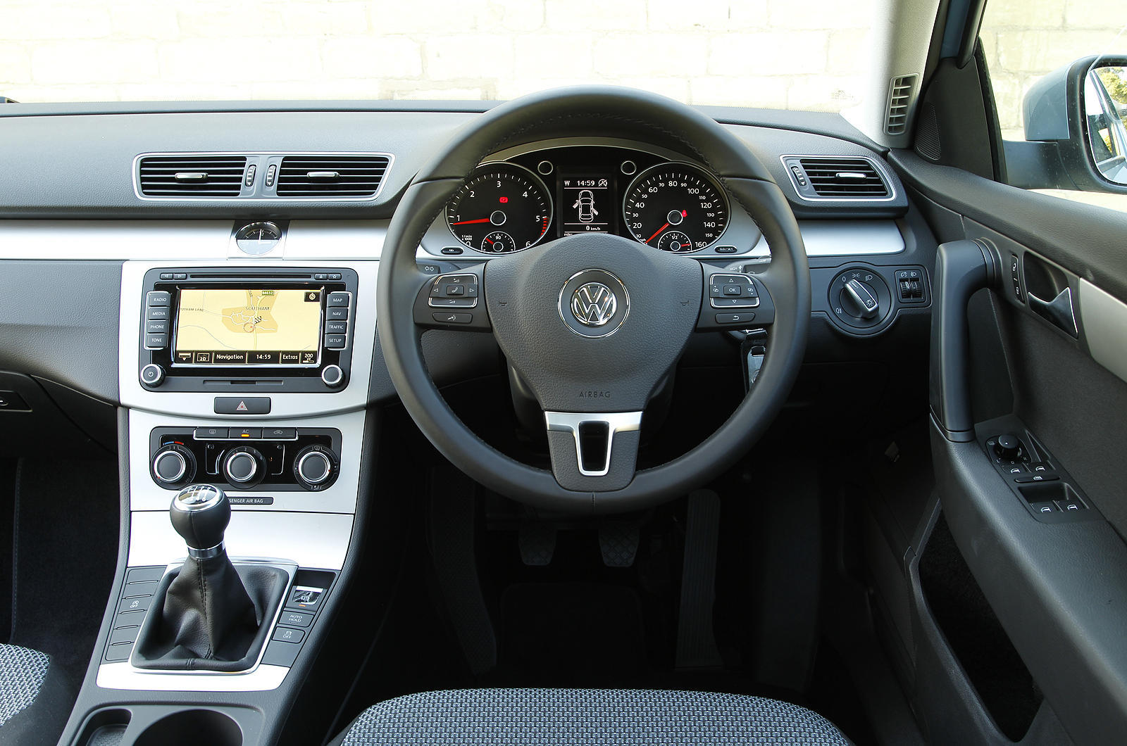 volkswagen passat 2014 1.6 tdi bluemotion