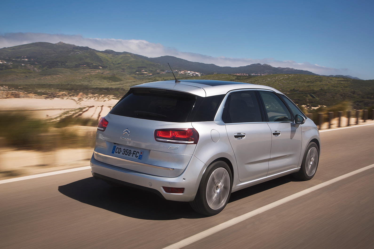 Citroën C4 Picasso e-HDi diesel 115 first drive