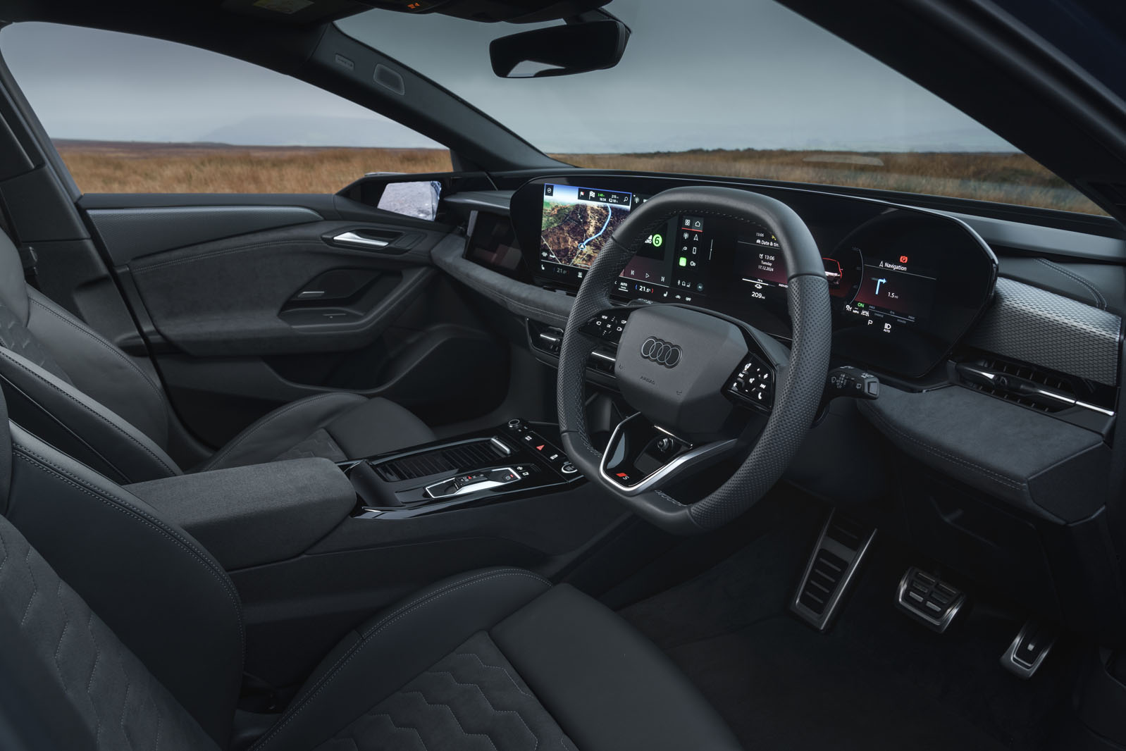 Audi A6 E Tron review 2025 011 interior