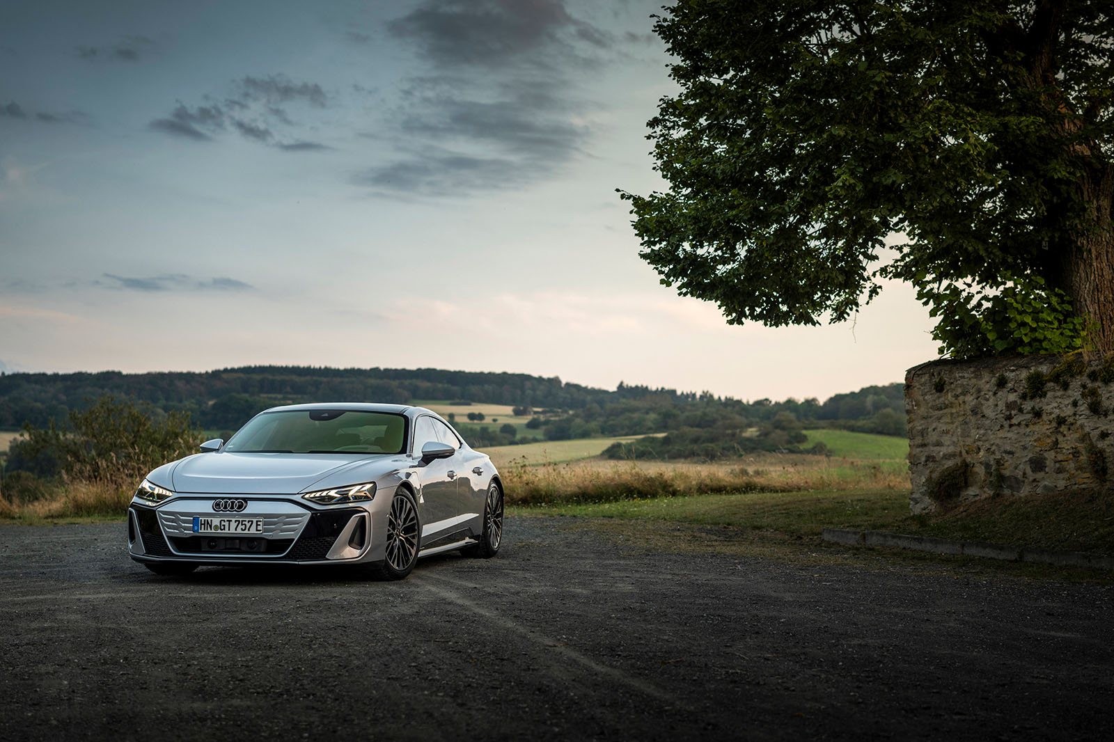 Audi E Tron GT essai 2024 15 avant statique