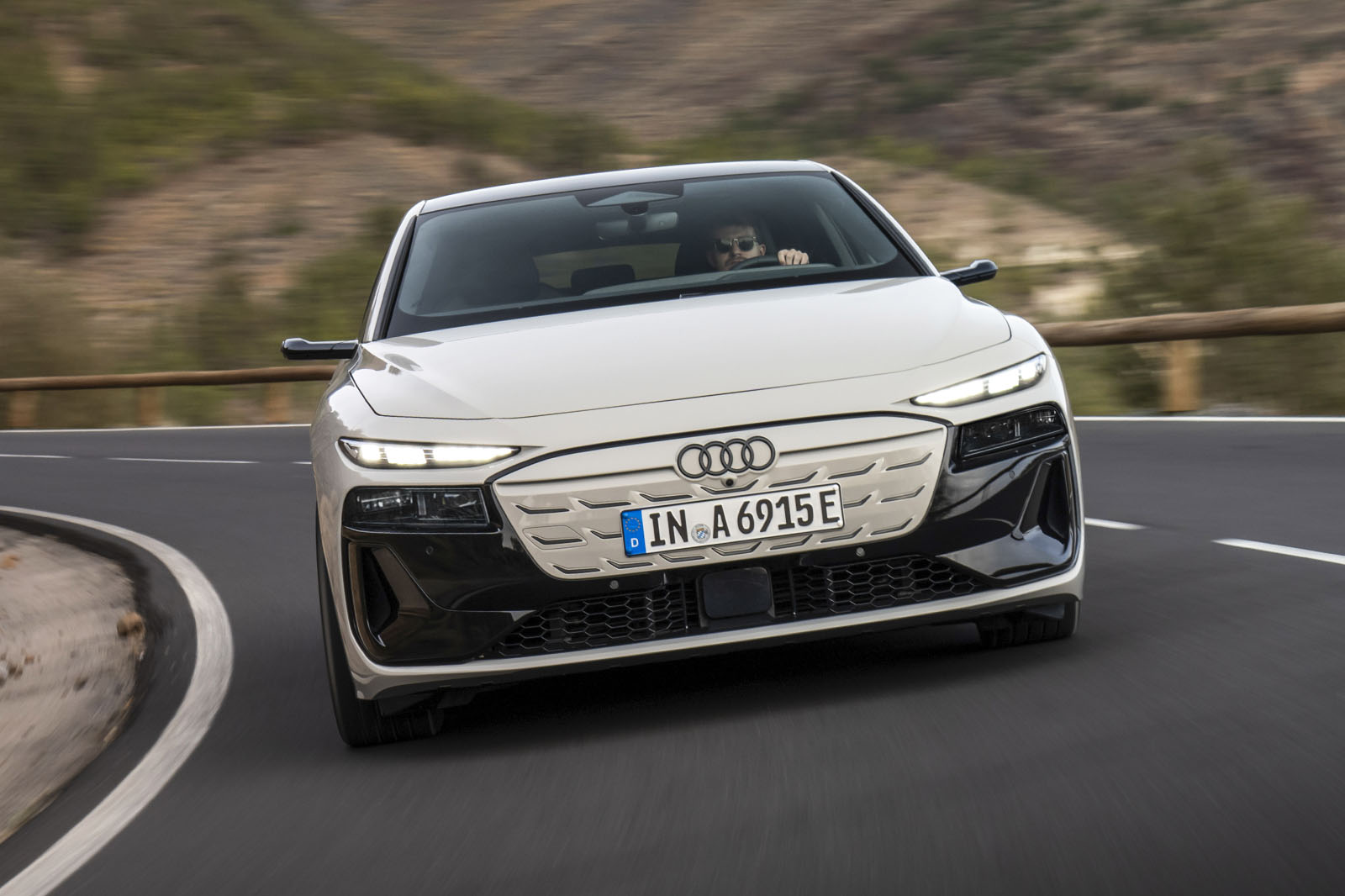 audi e tron ride