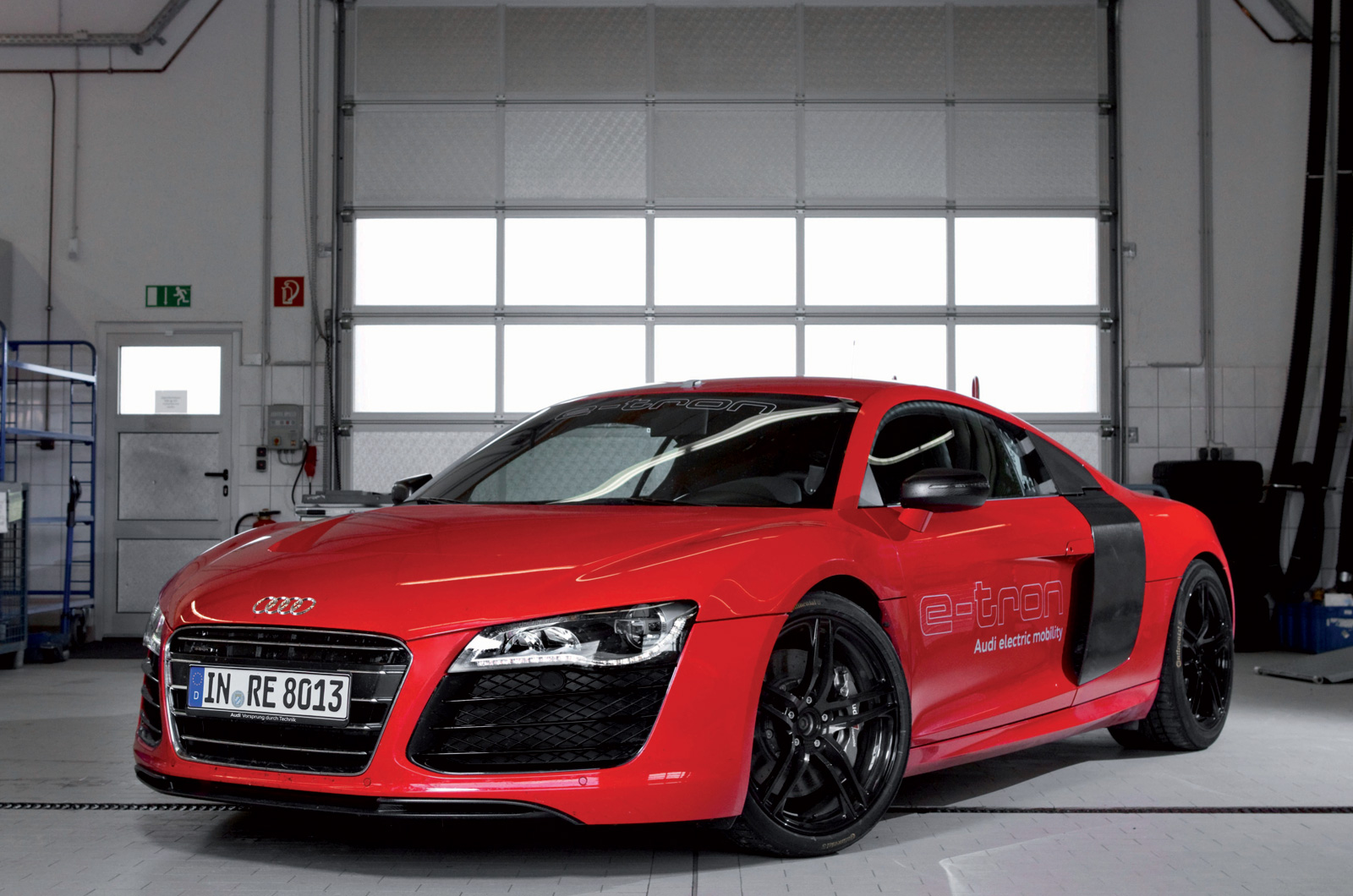 r8 e tron for sale