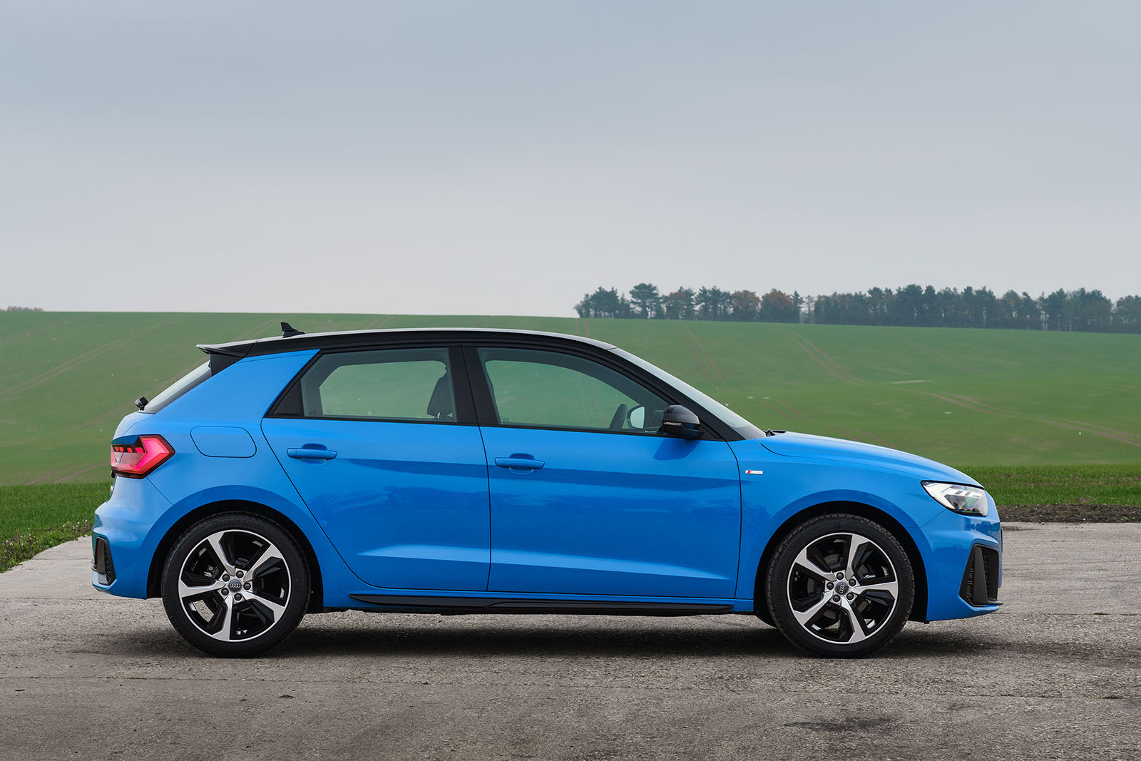 Audi A1 side static