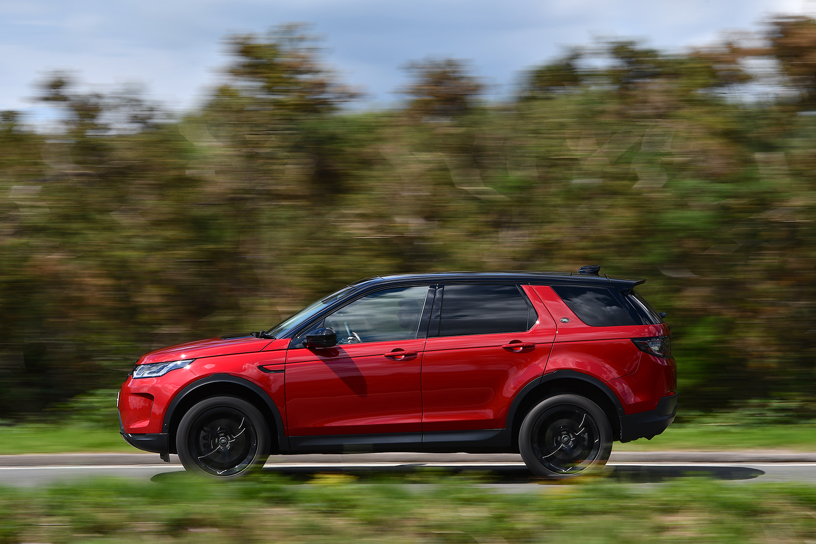 https://www.autocar.co.uk/Best%20company%20cars%20Land%20Rover%20Discovery%20Sport