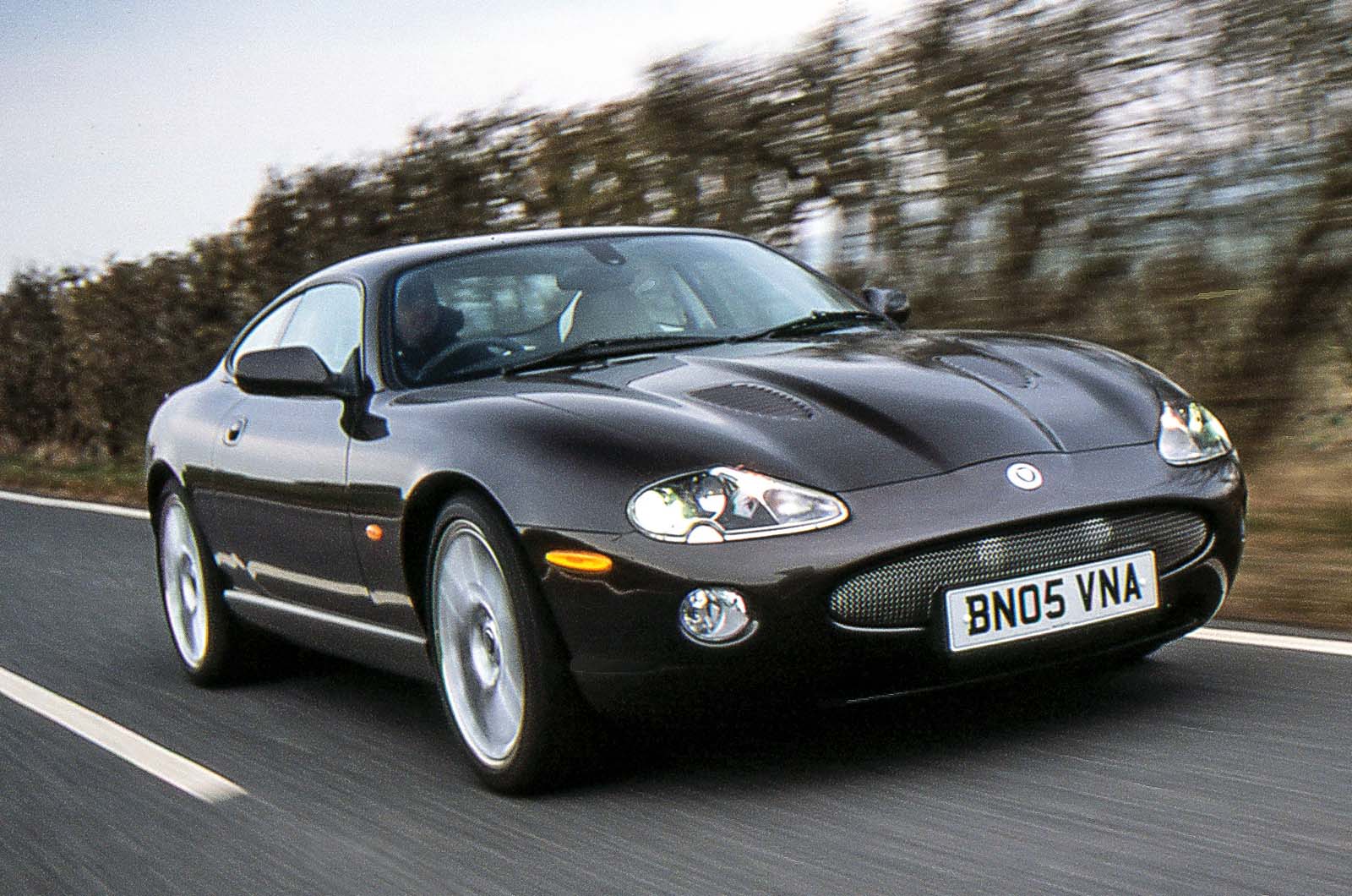 best_value_used_cars_jaguar_xkr_1.jpg