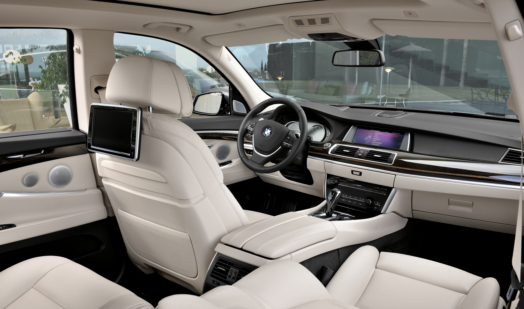 BMW 5 Series GT interior