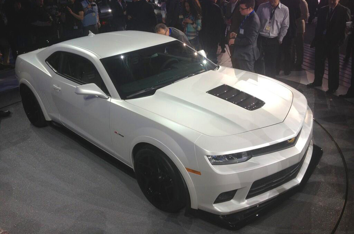 New York motor show: Chevrolet Camaro Z/28 | Autocar