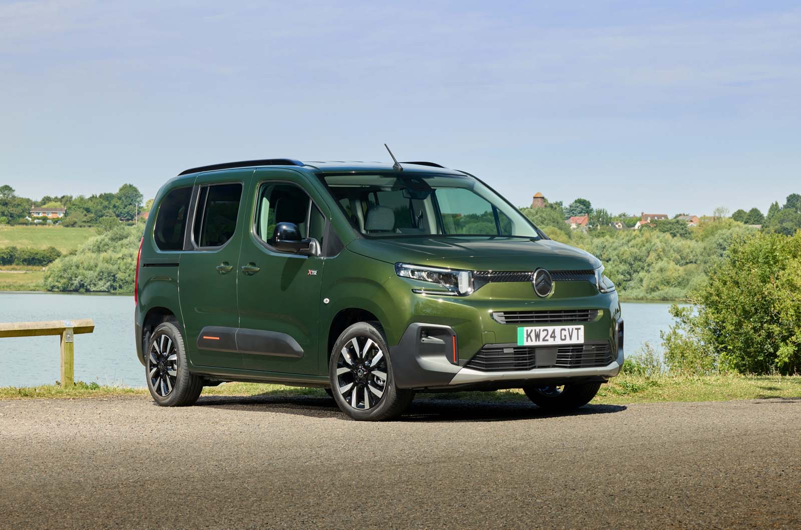 Citroen E Berlingo static