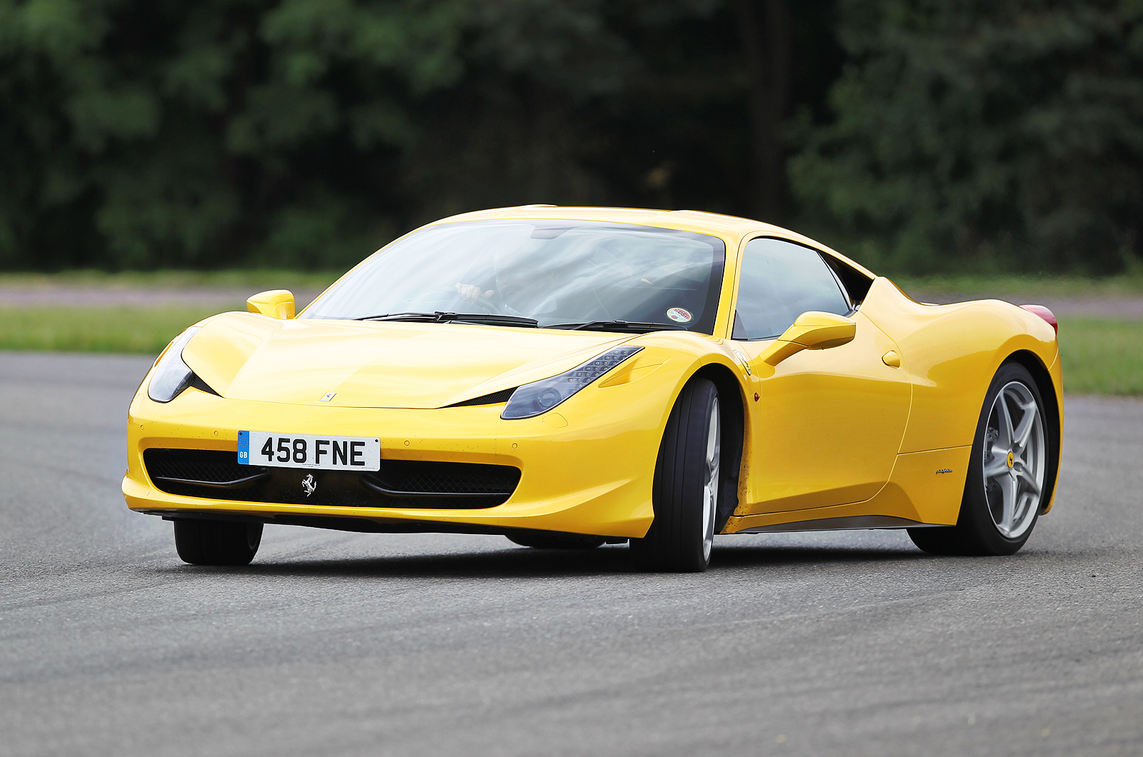 Ferrari 458 Italia 10 15 Mpg Running Costs Autocar