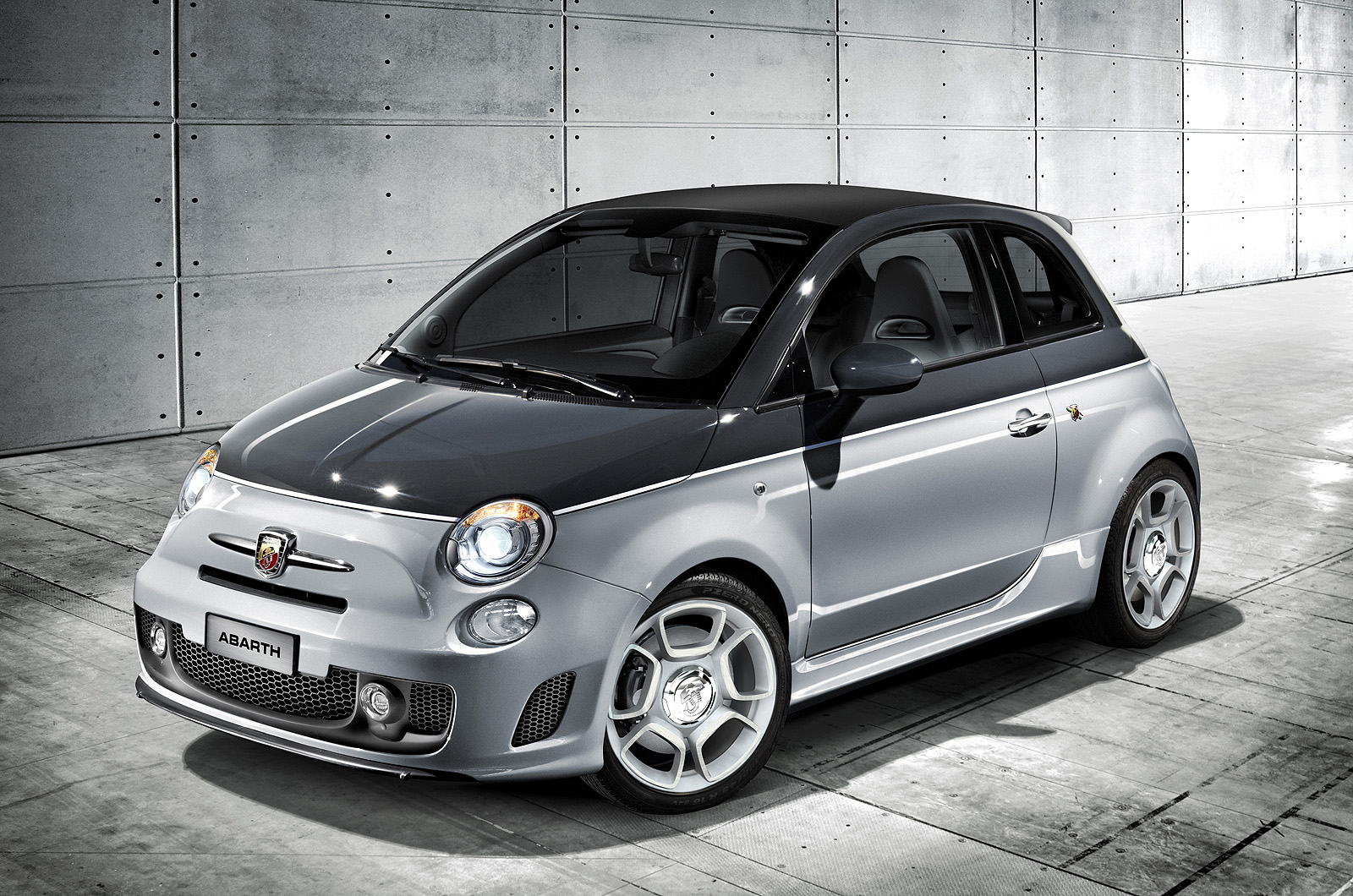 Abarth to unveil two hot Essesses | Autocar