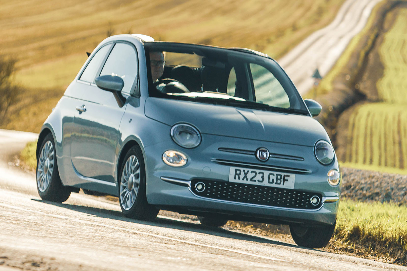 2015 FIAT 500 Review, Pricing, & Pictures