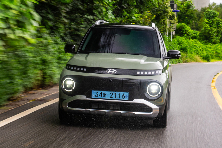 Hyundai Inster review   front hard cornering