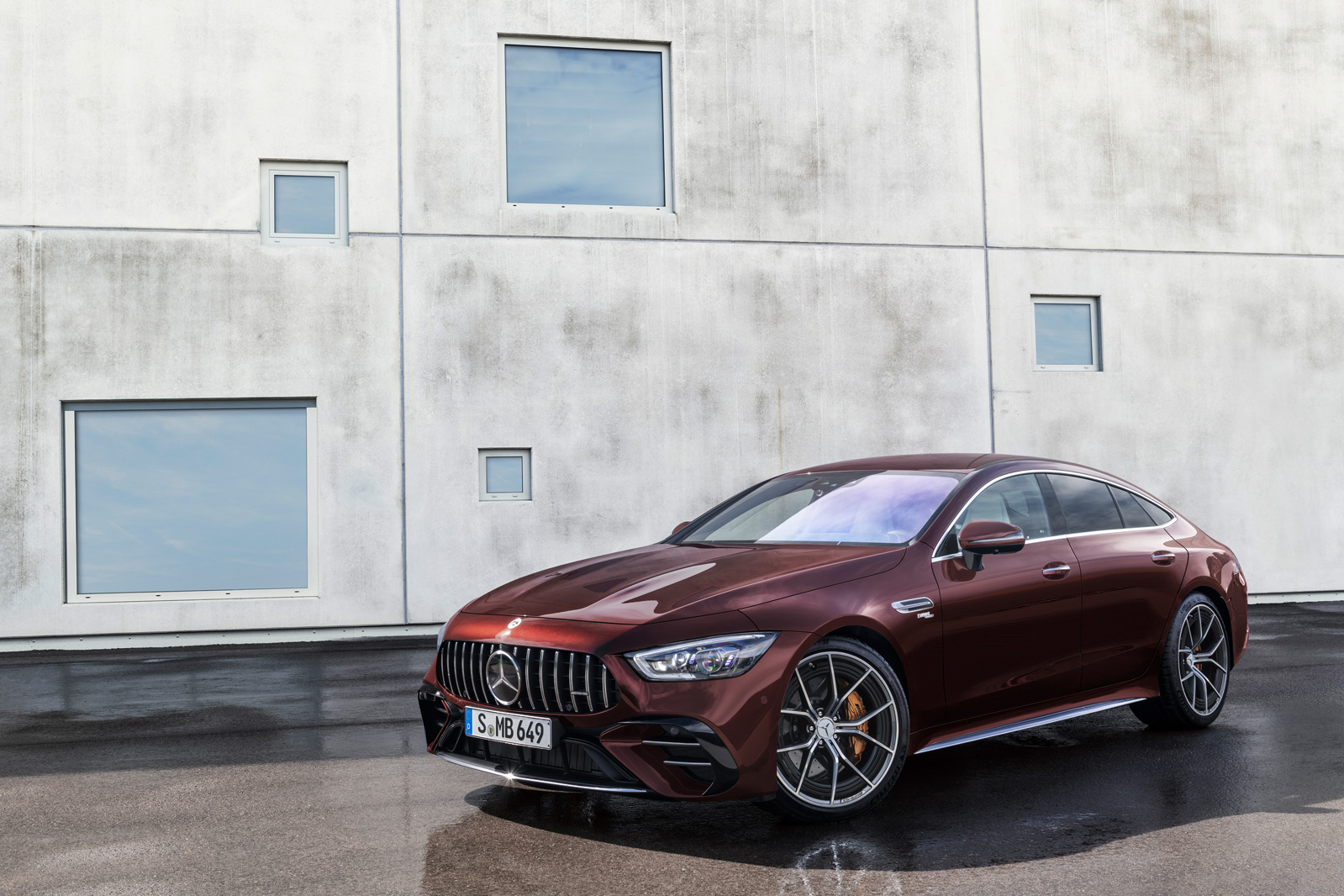 Mercedes Amg Gt 4 Door Coupe Gains Improved Ride For 21 Autocar