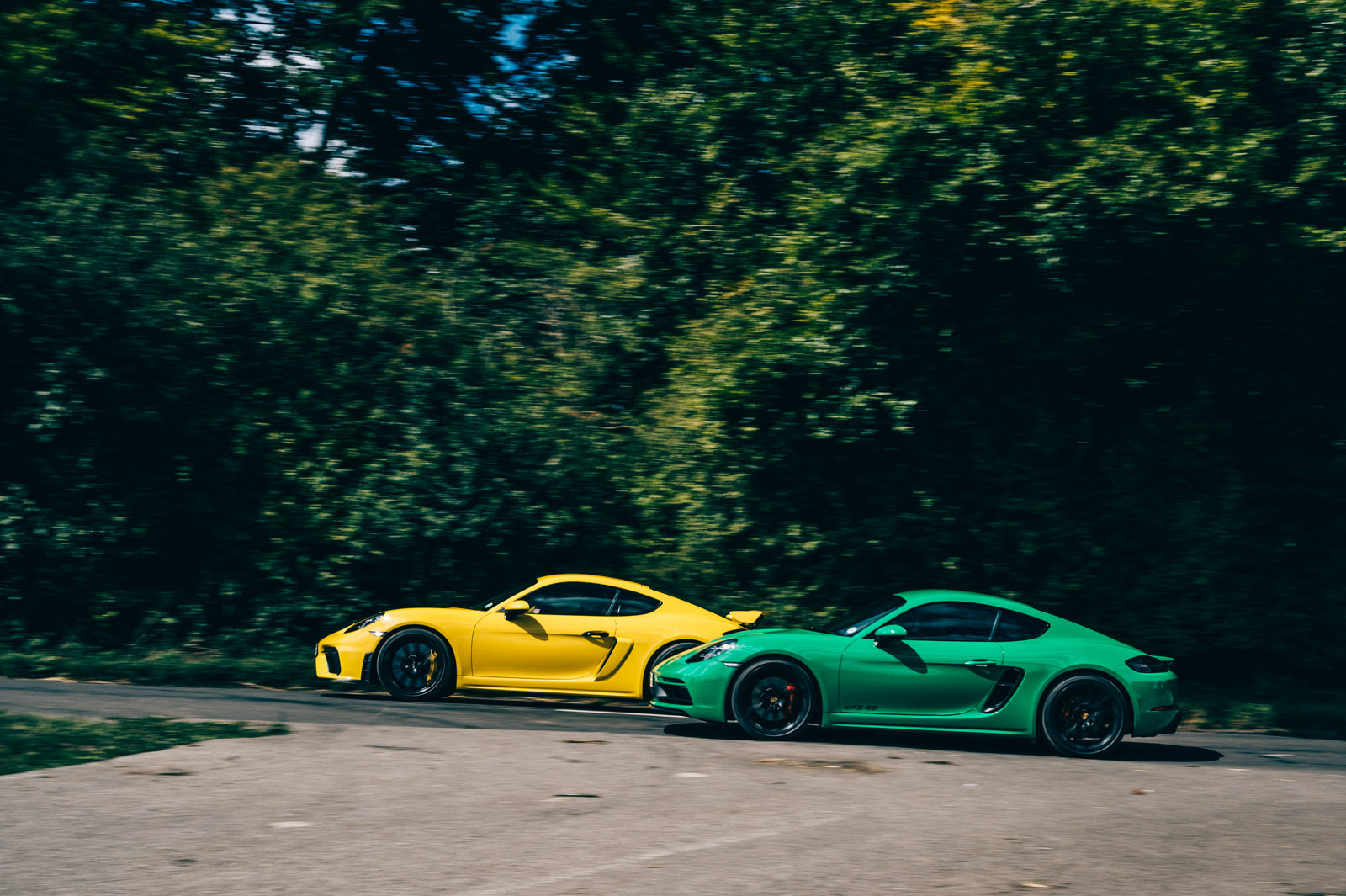 Rolling Sixes Porsche Cayman Gts 4 0 Vs Hardcore Gt4 Autocar