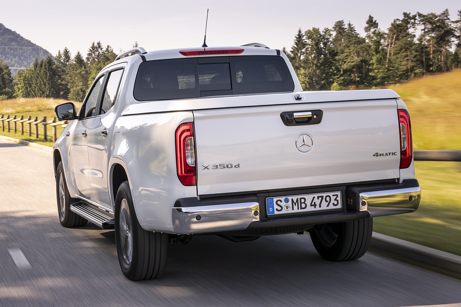 Mercedes Benz Reveals Prices And Spec For Range Topping X350d V6 Pickup Autocar