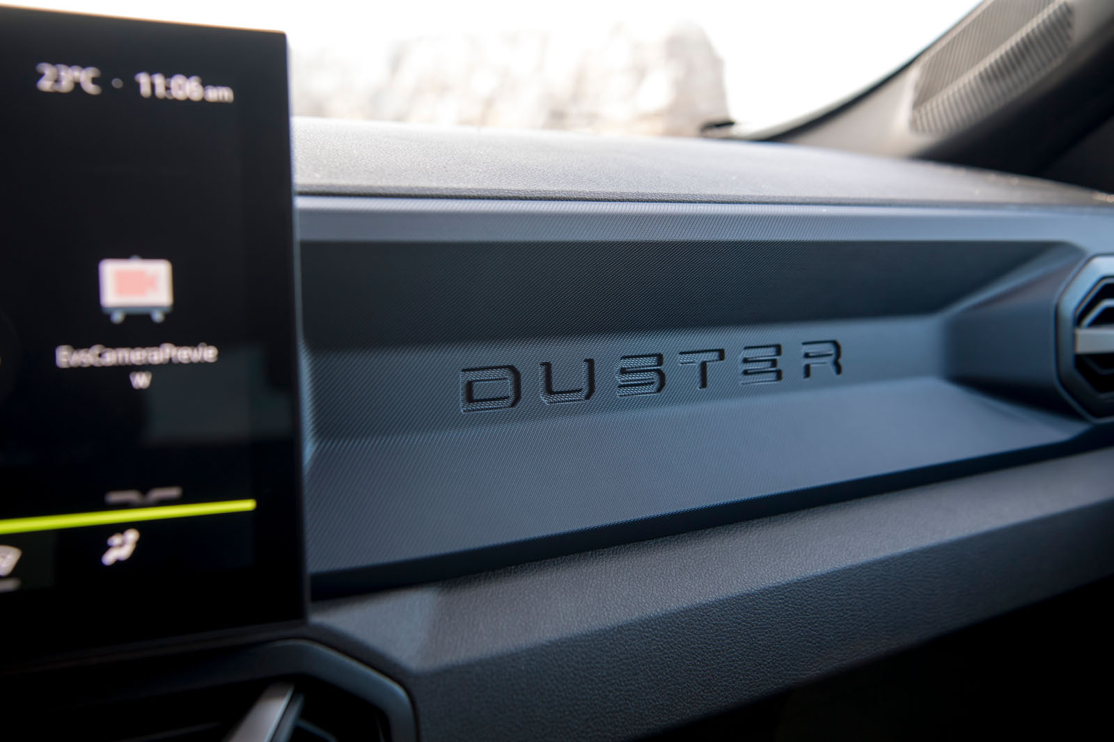 Next-generation Dacia Duster gains hybrid, remains sub-£20k