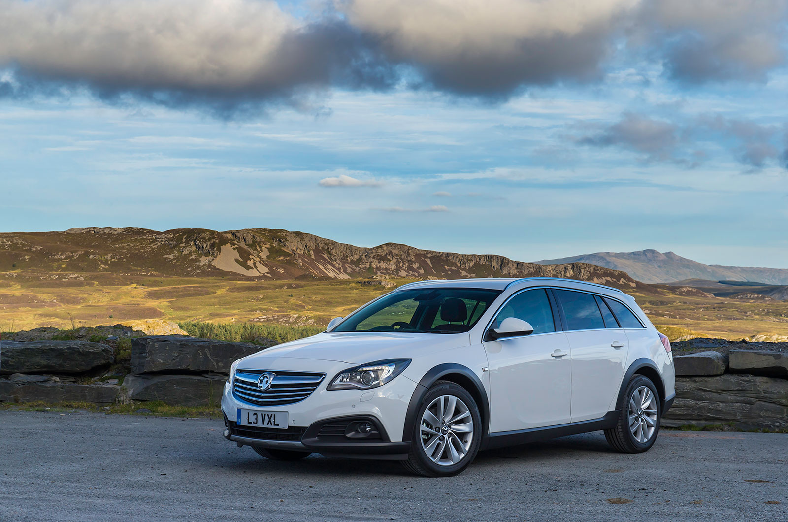 Vauxhall Insignia Country Tourer Axed In The Uk Autocar
