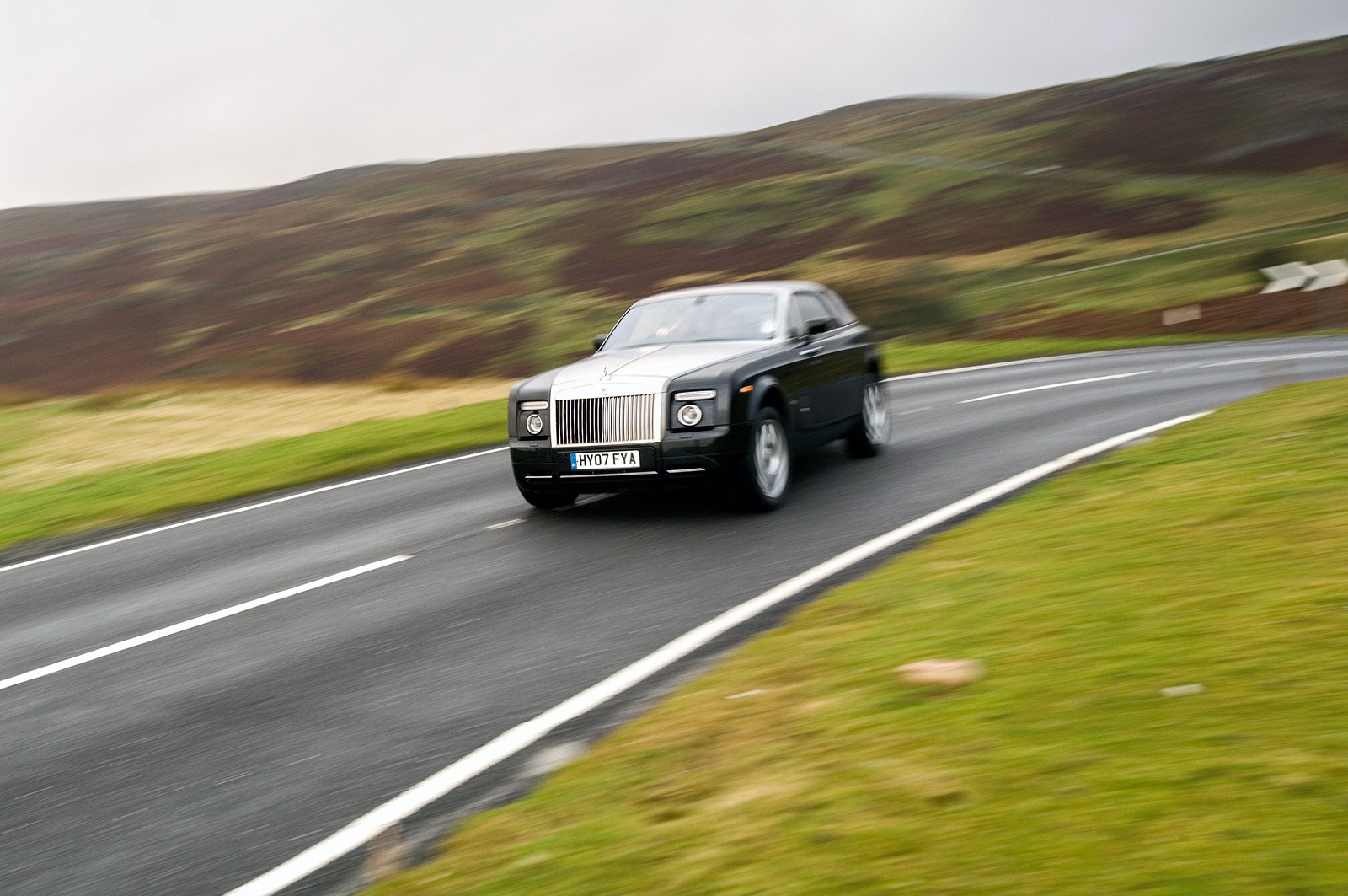 RollsRoyce future product Readies for first EV  Automotive News