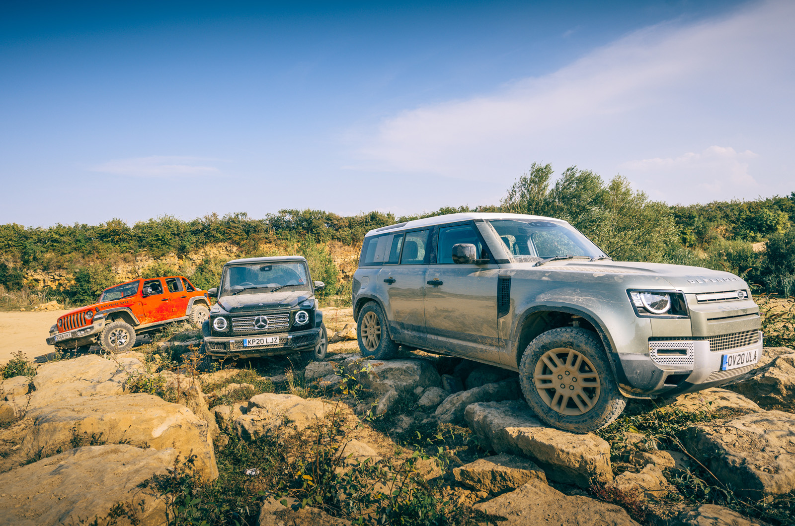 Video: New Land Rover Defender vs Jeep Wrangler and Mercedes G-Class |  Off-road battle | Autocar