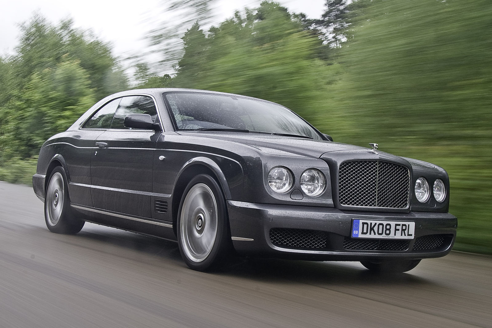 bentley-brooklands-front-three-quarter-tracking.jpg