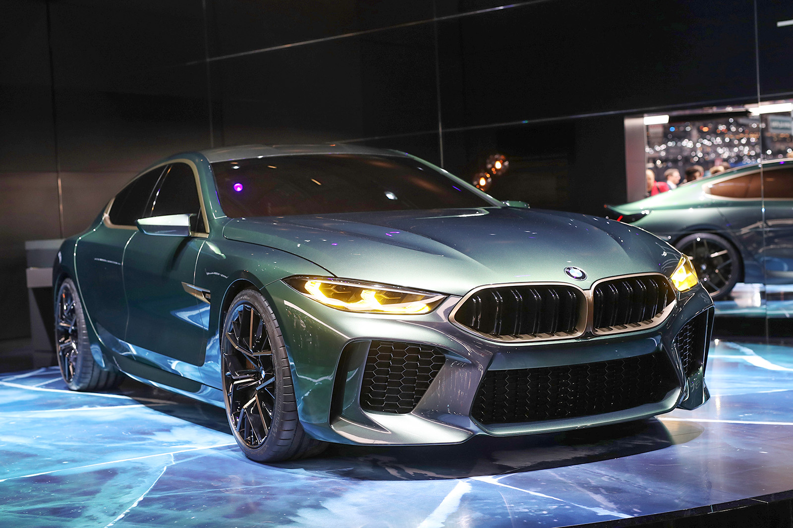 Concept store bmw m8