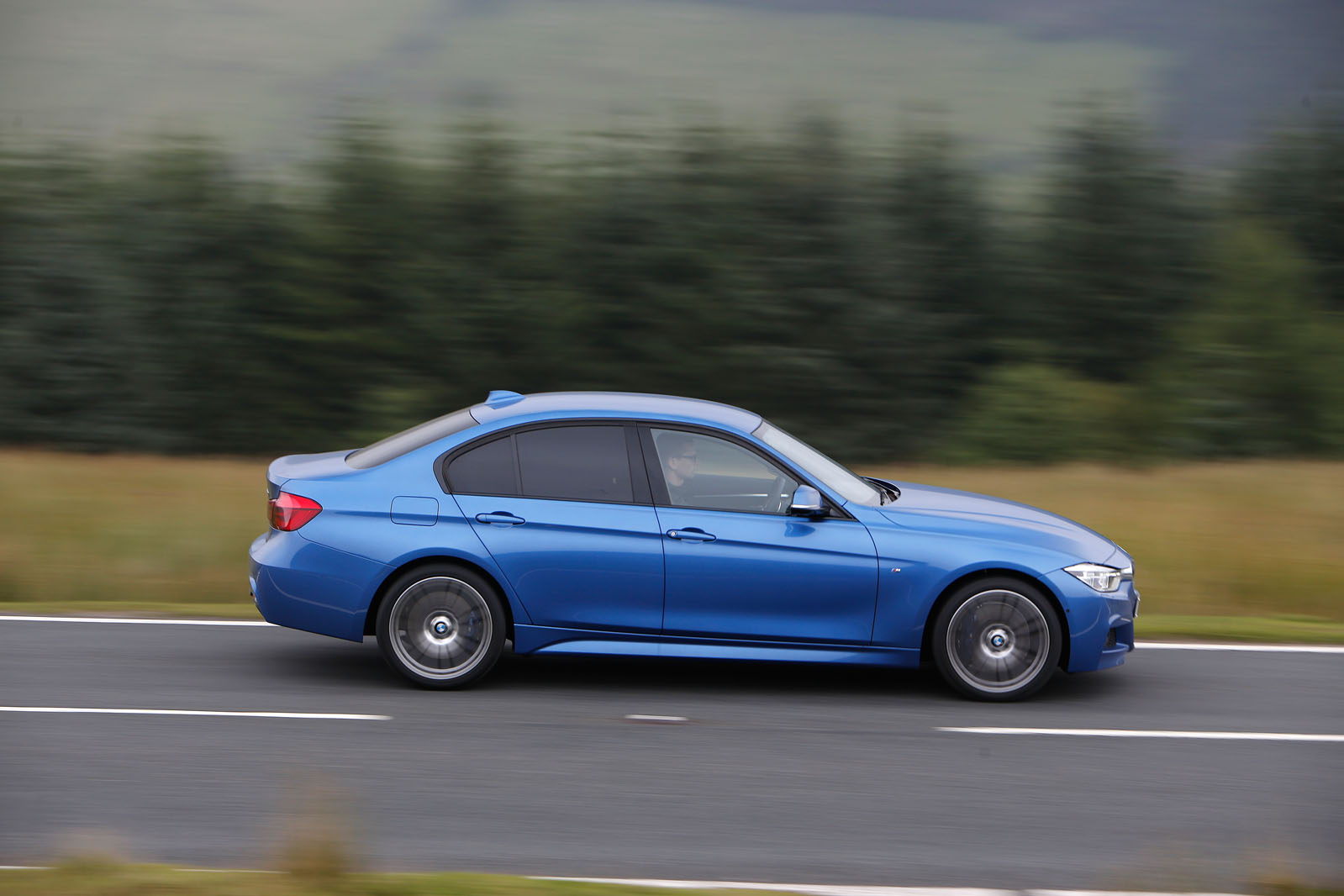 shit pantoffel long BMW 320d xDrive long-term test review: handling test | Autocar