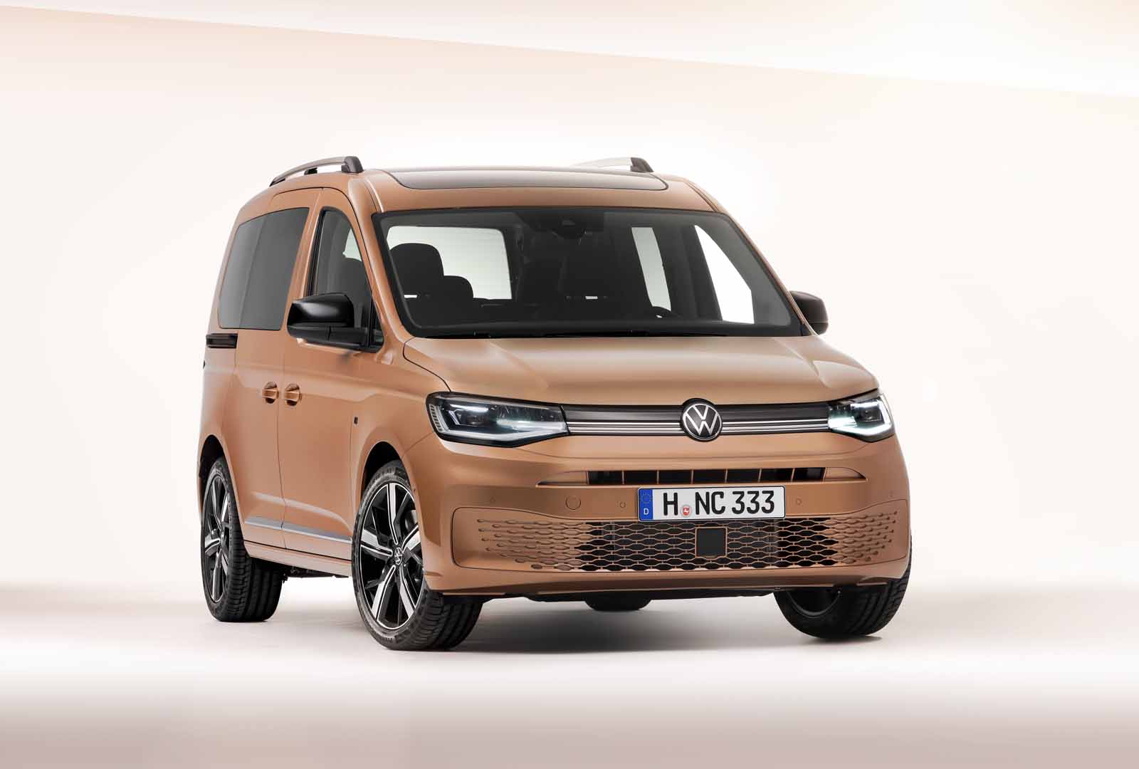 Fifth-generation Volkswagen Caddy revealed