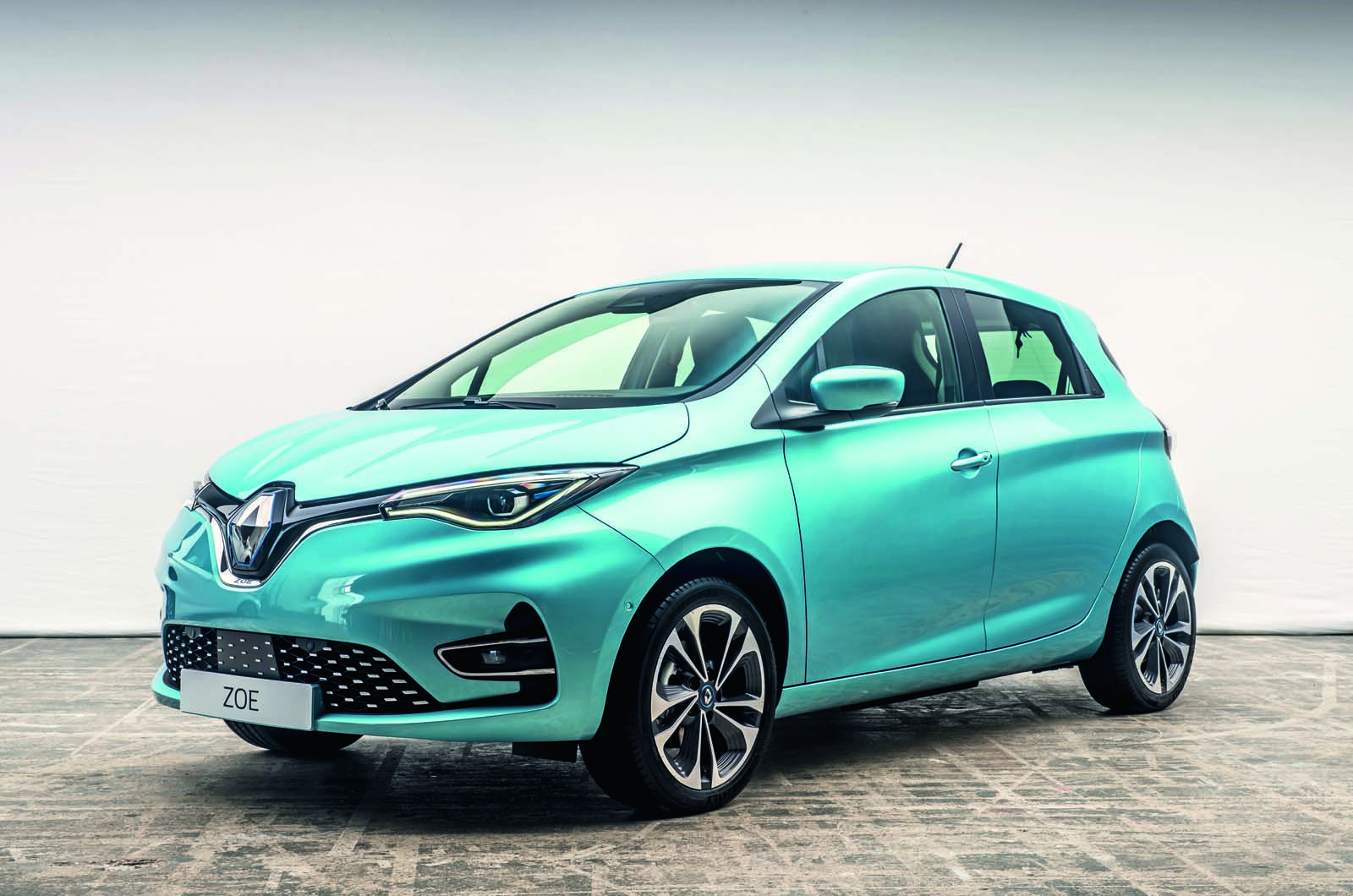 renault zoe ev price