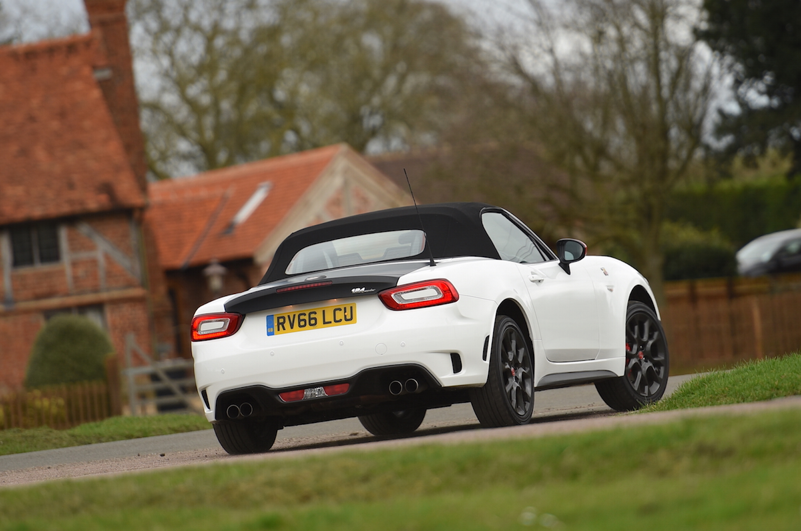 Abarth 124 Spider 17 Review Review Autocar