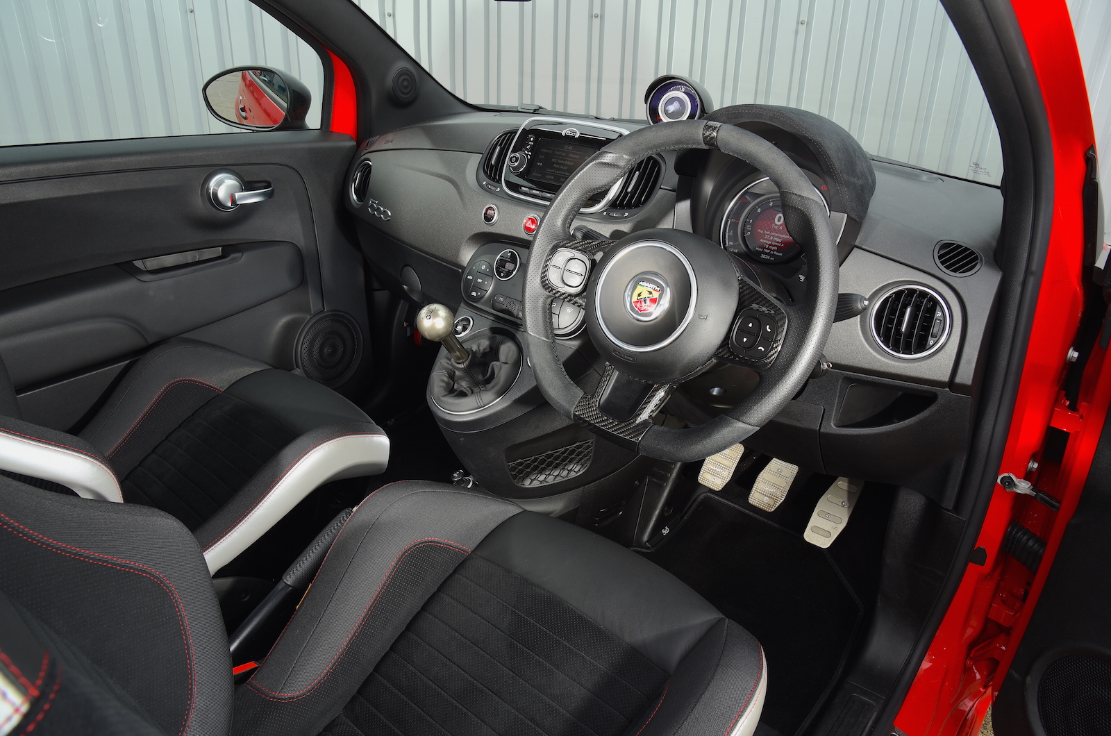 Abarth 595 2017 Review 