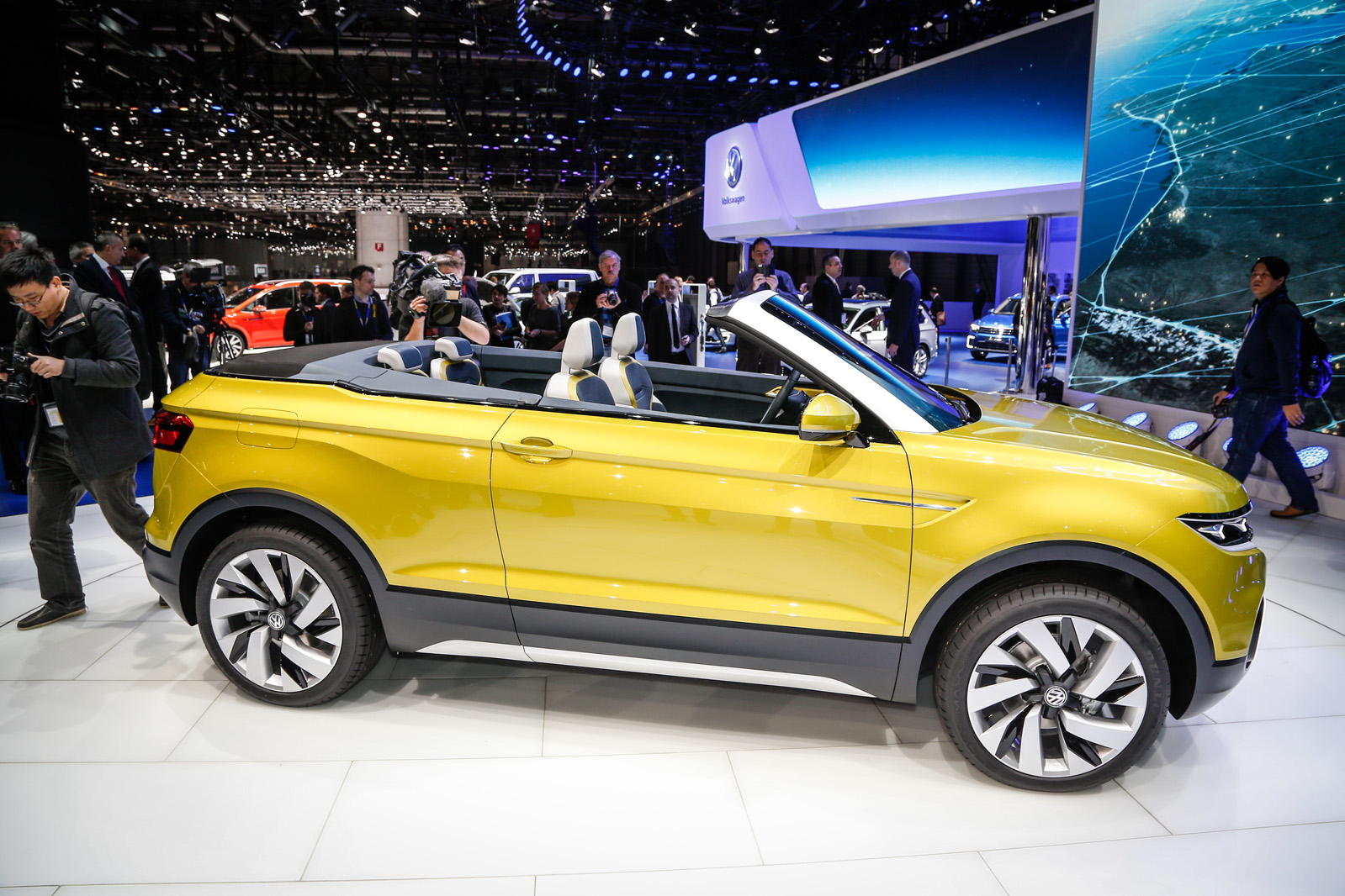 Volkswagen T-Cross Breeze unveiled at Geneva motor show | Autocar