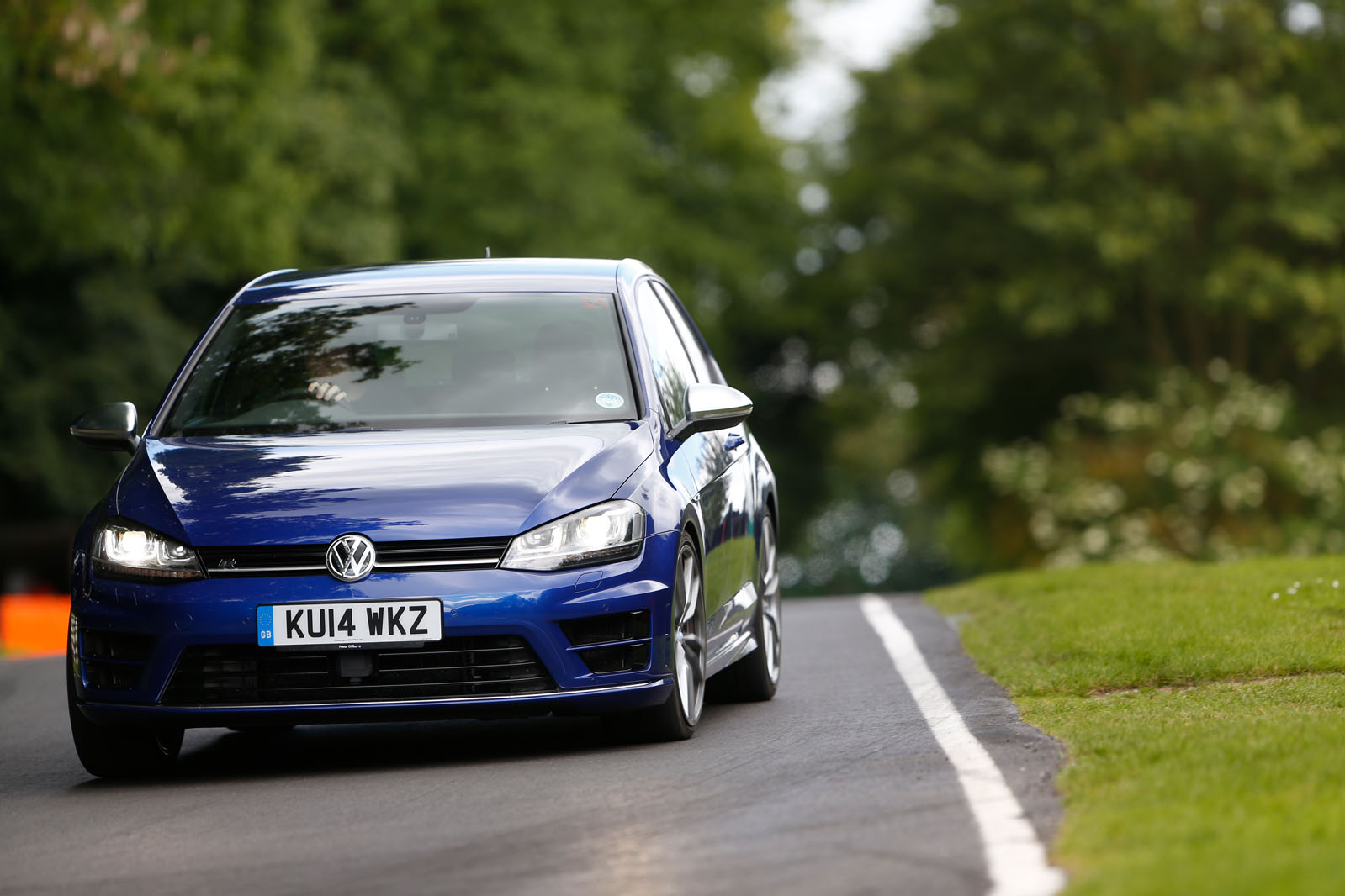 Nearly new buying guide: Volkswagen Golf Mk7 GTI/R