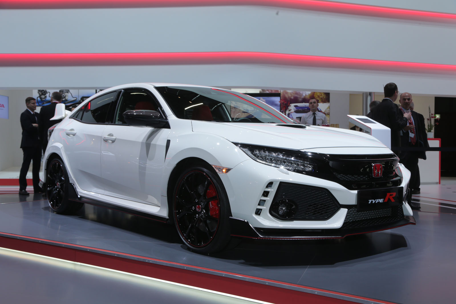 Honda Civic Type R Unveiled At Geneva Motor Show 2017 Autocar