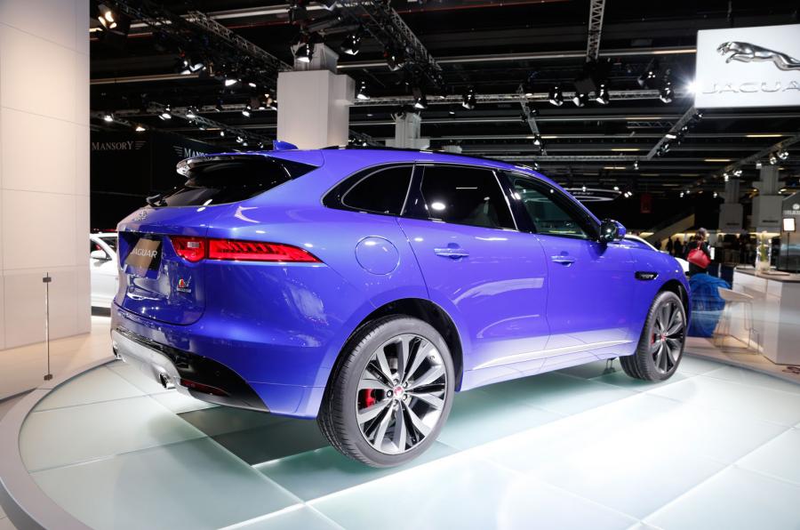 The view from inside the Jaguar F-Pace | Autocar