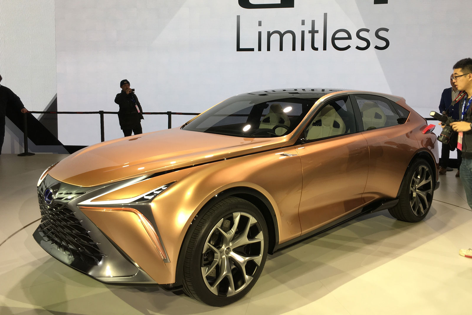 Lexus Lf 1 Limitless Previews Flagship Road Rover Rival Autocar