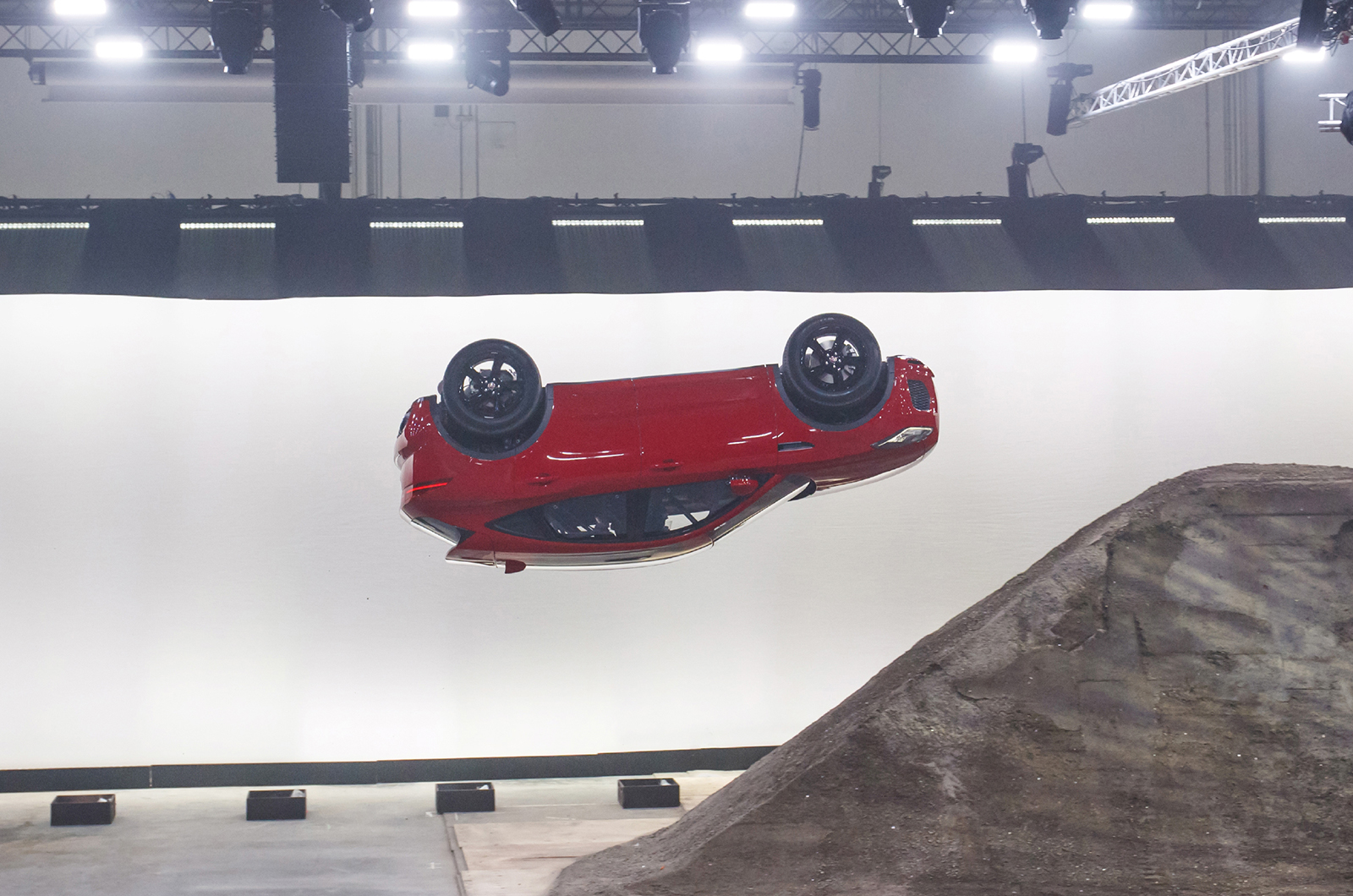 Jaguar E-PACE new SUV performs James Bond barrel roll stunt 