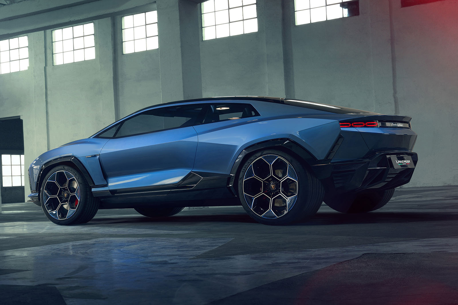 Lamborghini 4-Türer Elektro-GT exklusives Render: Preise, technische Daten  und Verkaufsstart