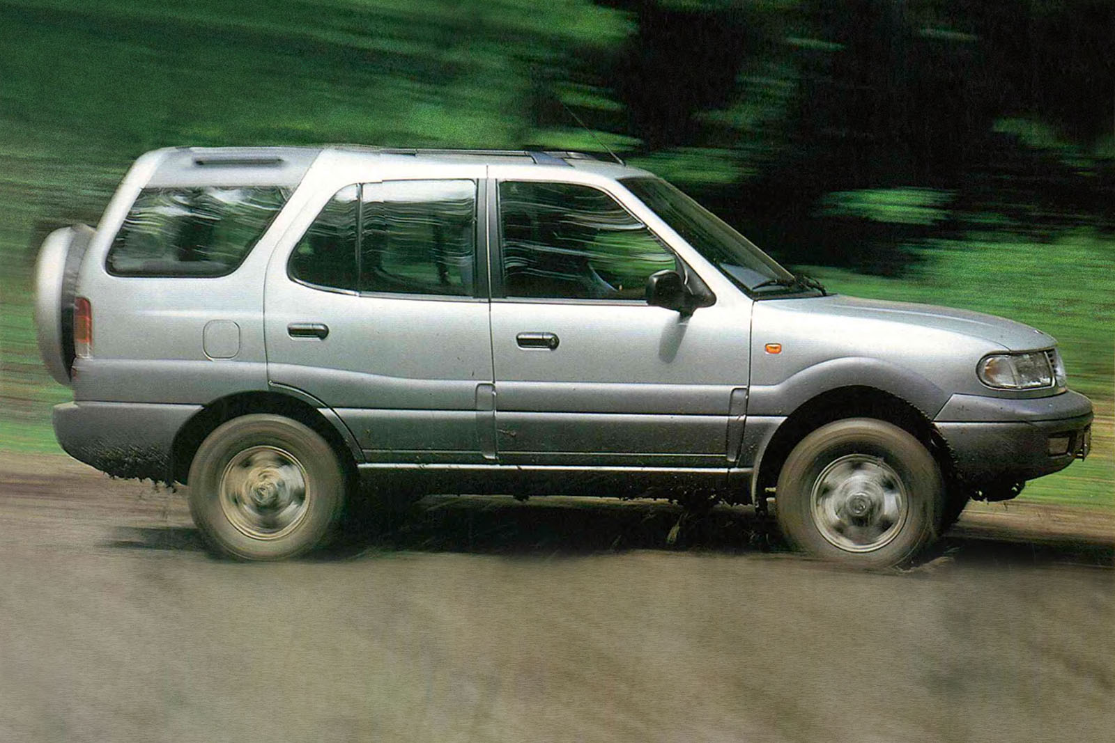 File:00 SsangYong Musso.jpg - Wikimedia Commons