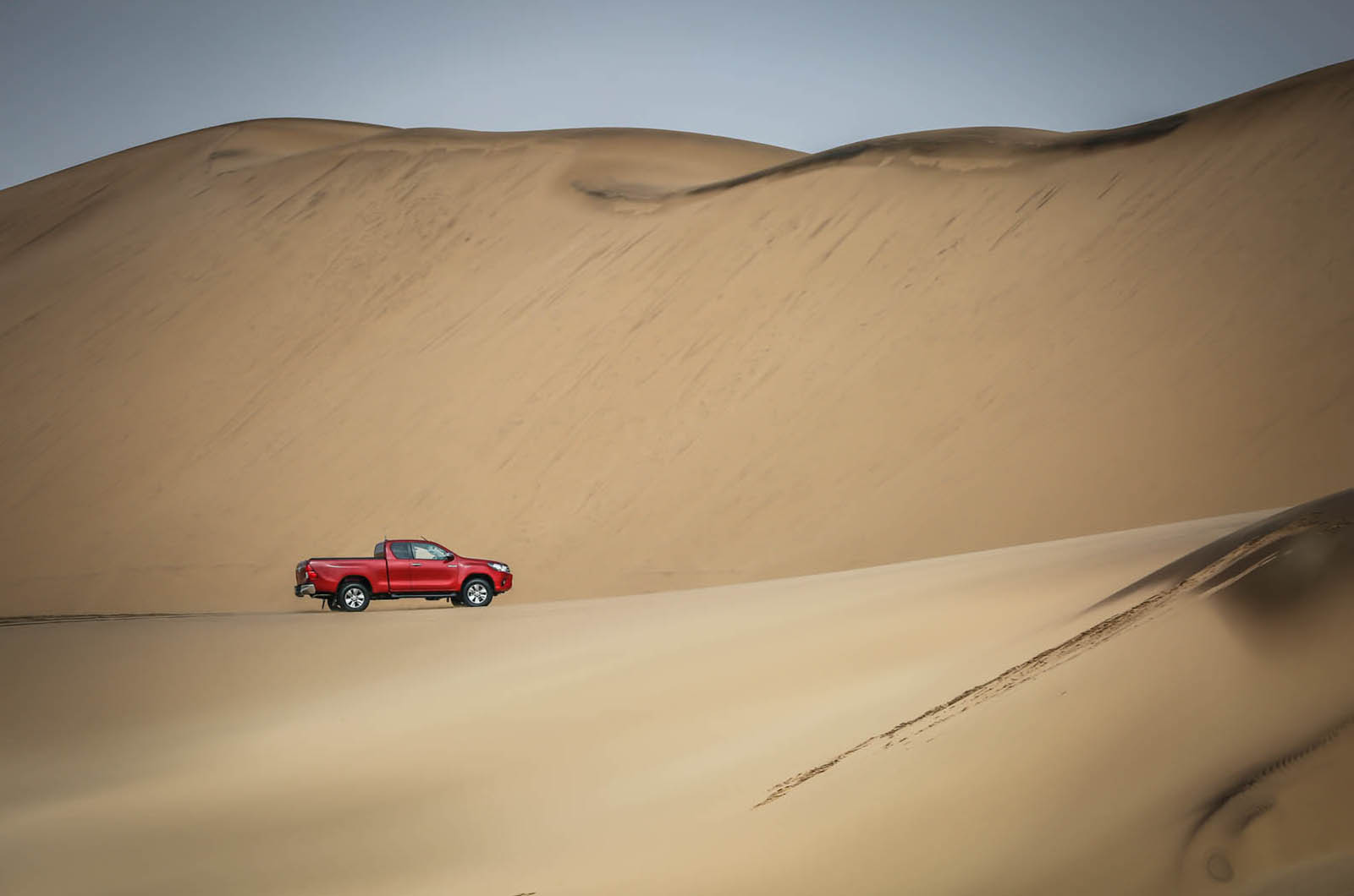 Toyota hilux web drive 953