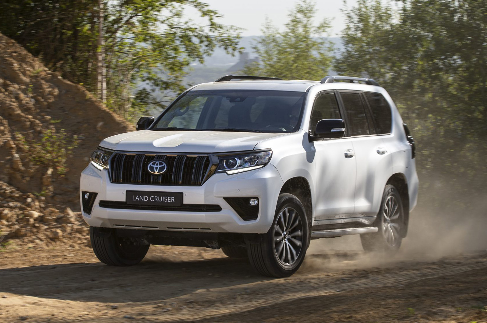  Toyota Land Cruiser  gains more power new technology for 