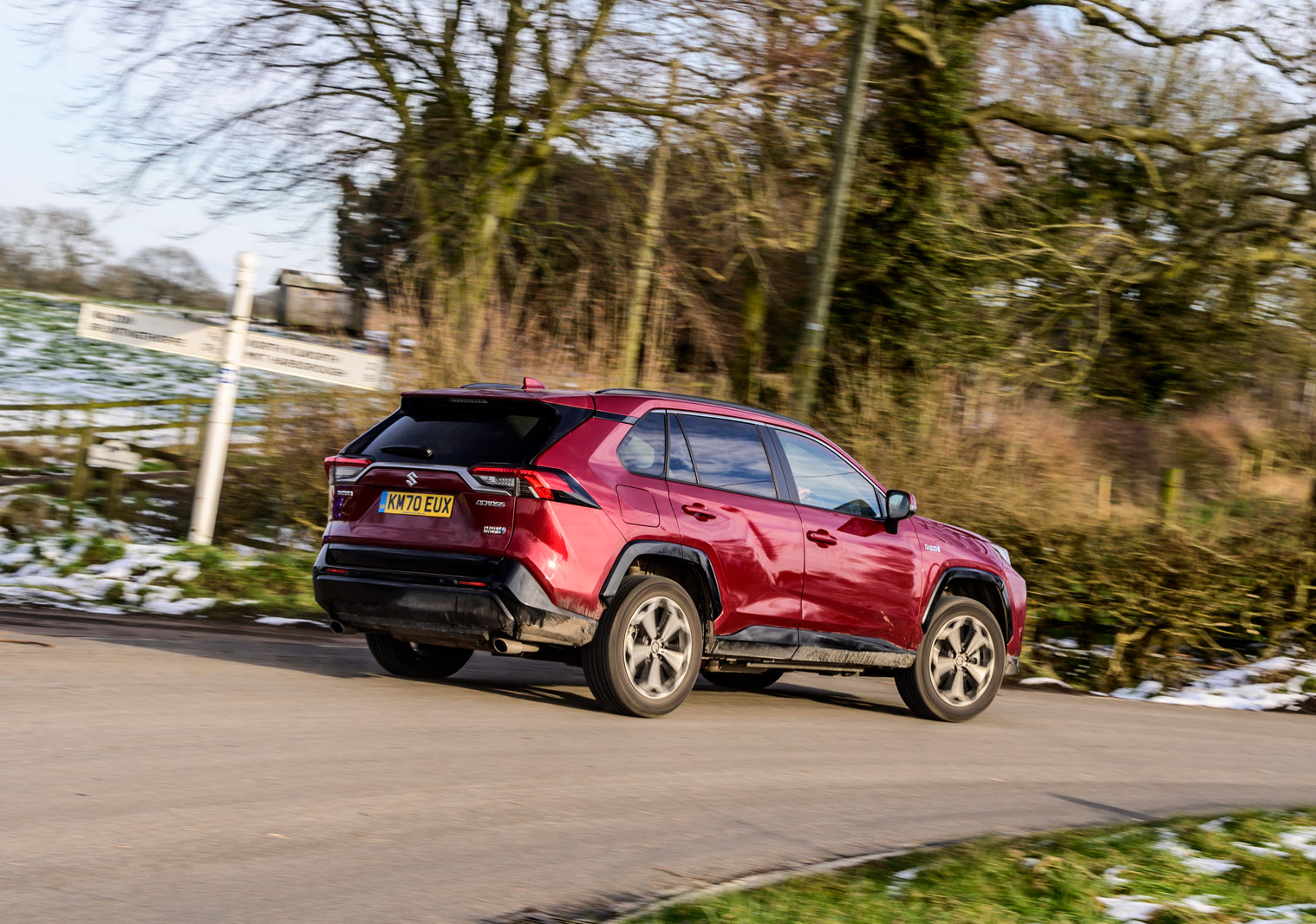 Toyota RAV4 based Suzuki ACross plug-in hybrid SUV revealed