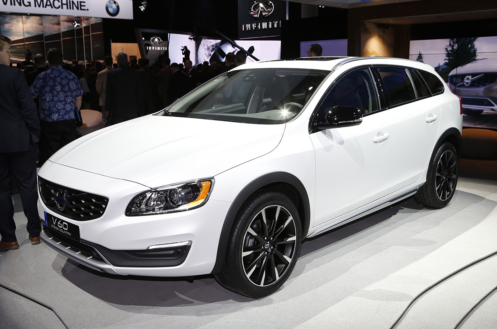 Volvo V60 Cross Country Unveiled | Autocar