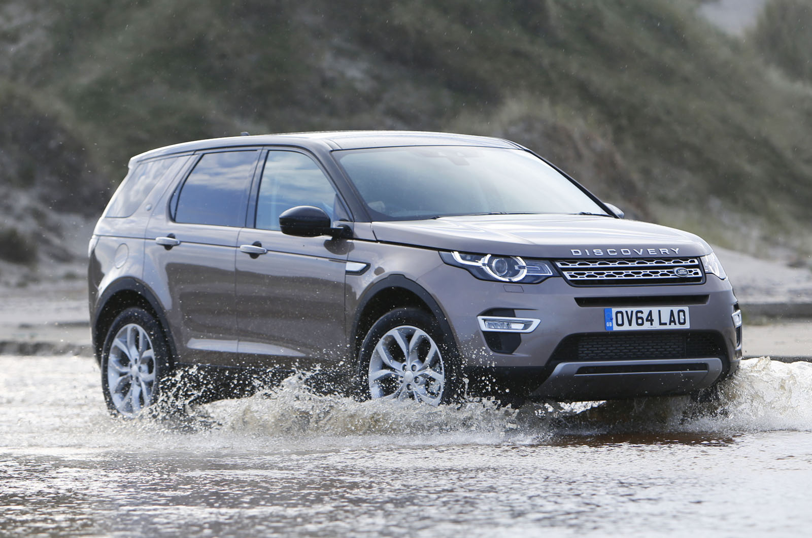 2015 Land Rover Discovery first drive | Autocar