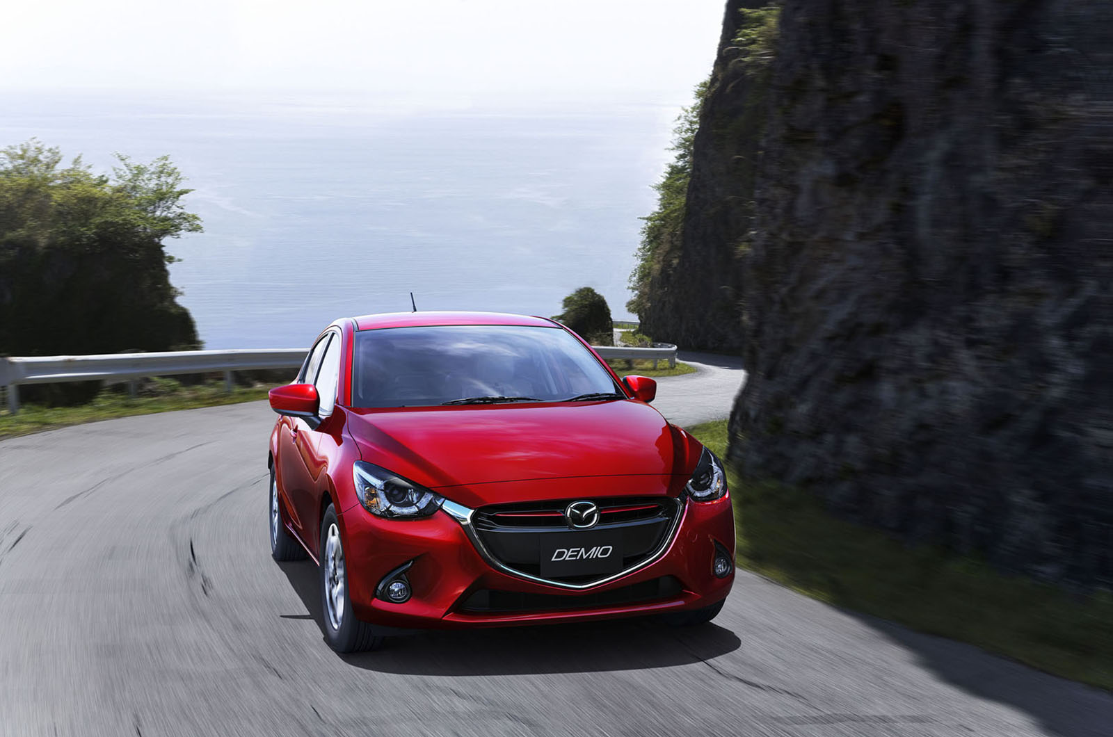 15 Mazda 2 Full Pricing Specifications And Gallery Autocar